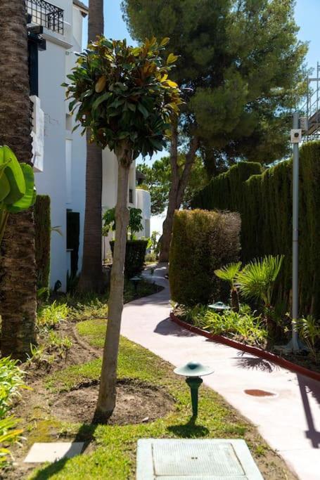 Luxury Apartamento En Rio Real Marbella Exterior photo